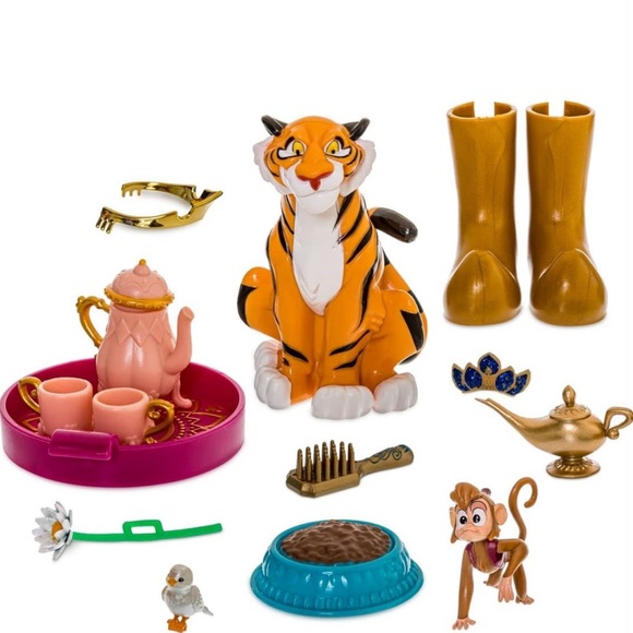Princess Jasmine and Aladdin doll set